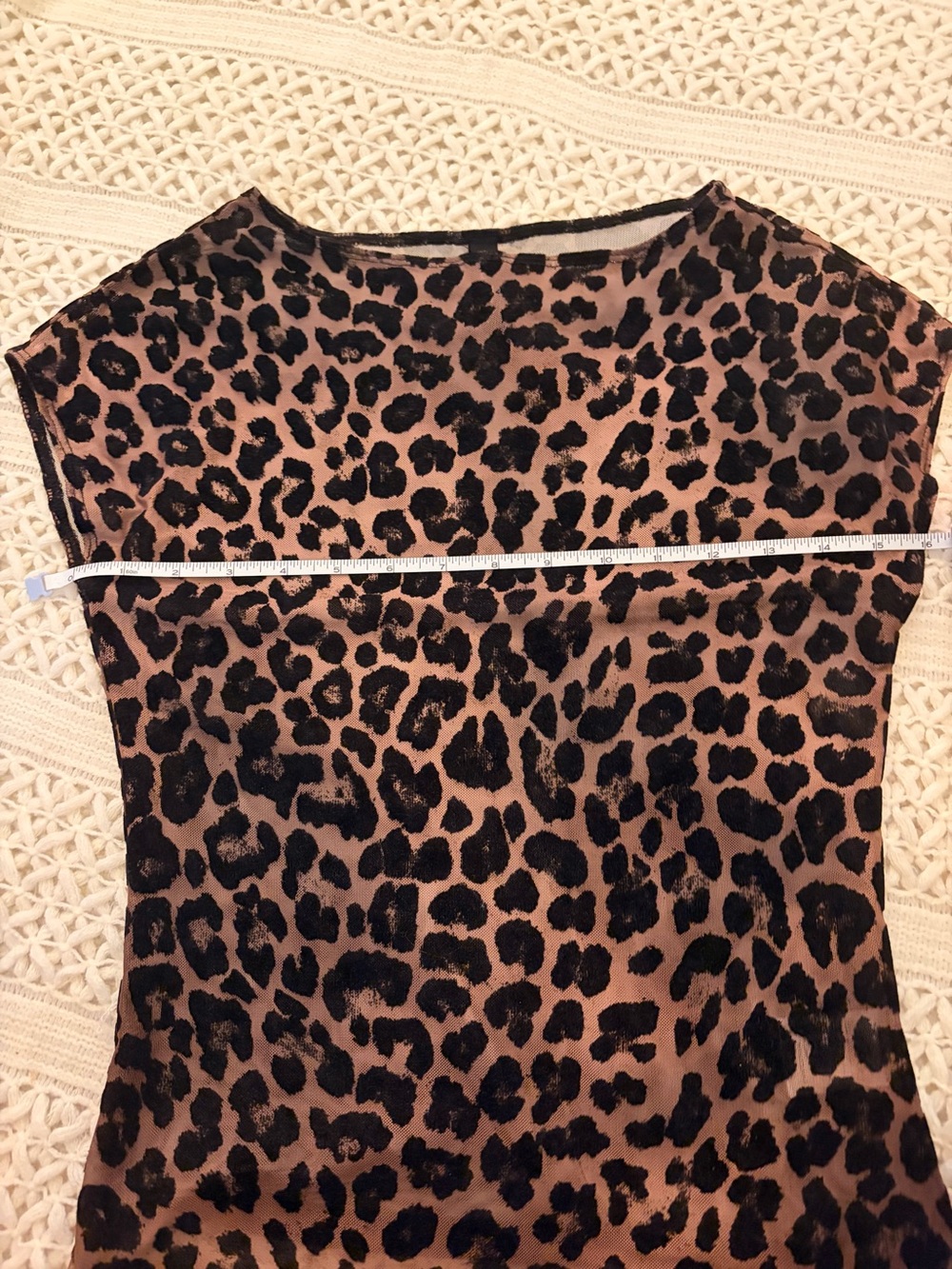 Motel Rocks Nova short sleeve leopard print top medium - Picture 5 of 6
